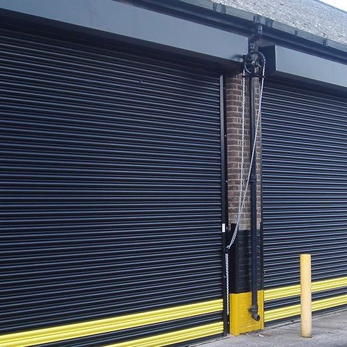 Manual Shutters​